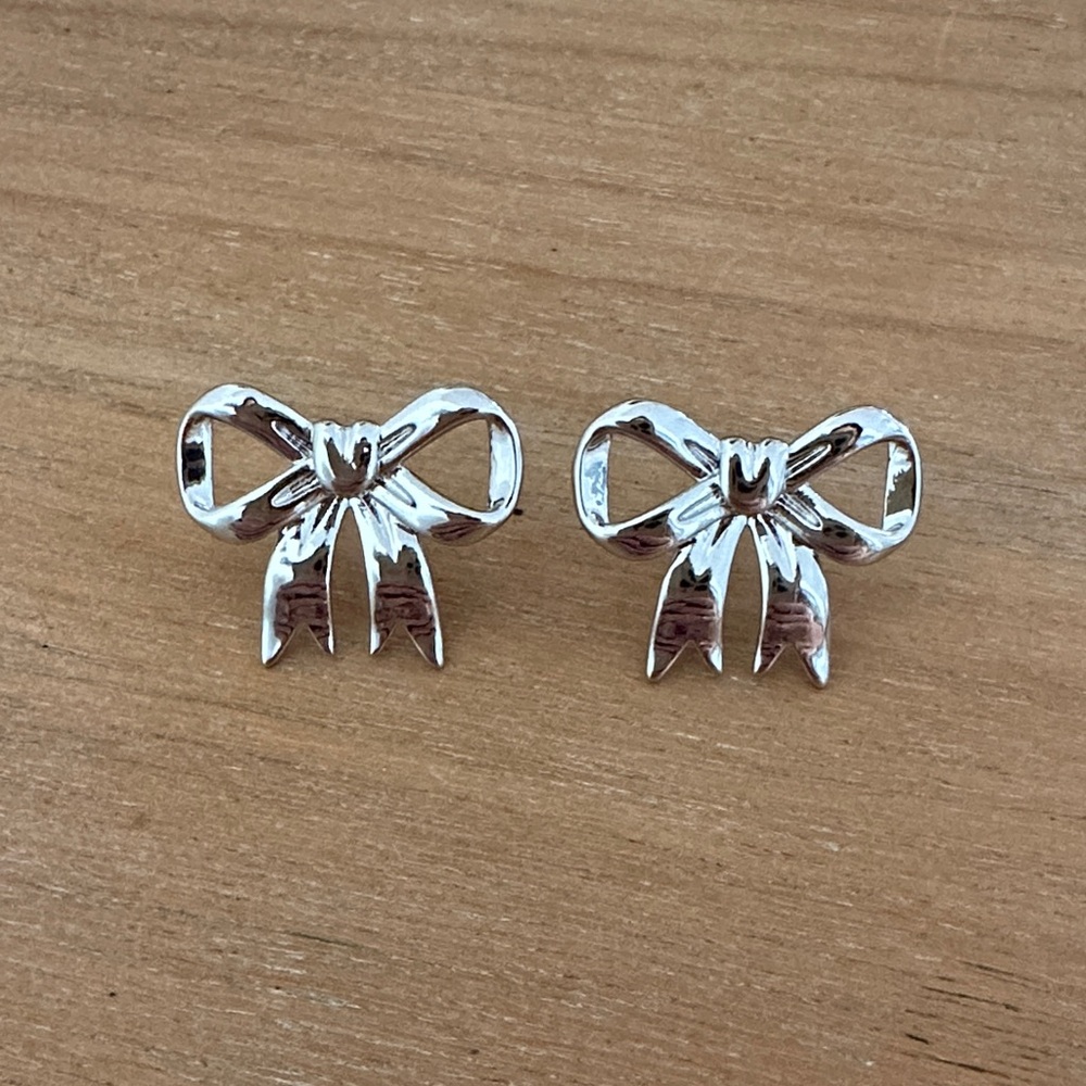 18k Gold Filled Bow Stud Earrings (2 Pairs of Earrings)